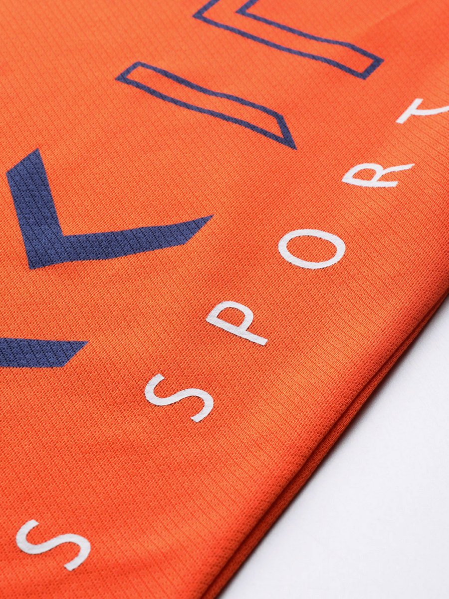 Alcis Men Typography Printed Dry Tech Slim Fit T-shirt - Distacart