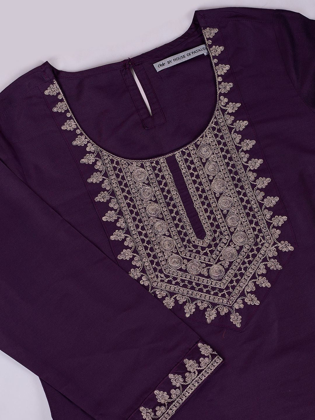 Ode by House of Pataudi Women Embroidered Side Slits Straight Kurta - Distacart