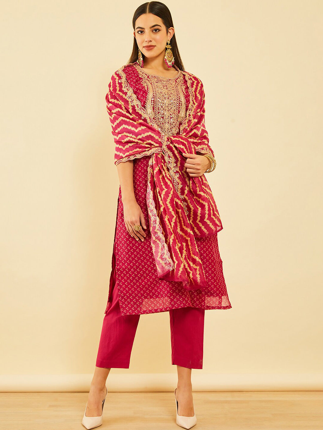 Soch Bandhani Printed Sequinned Chanderi Silk Kurta & Trousers With Dupatta - Distacart
