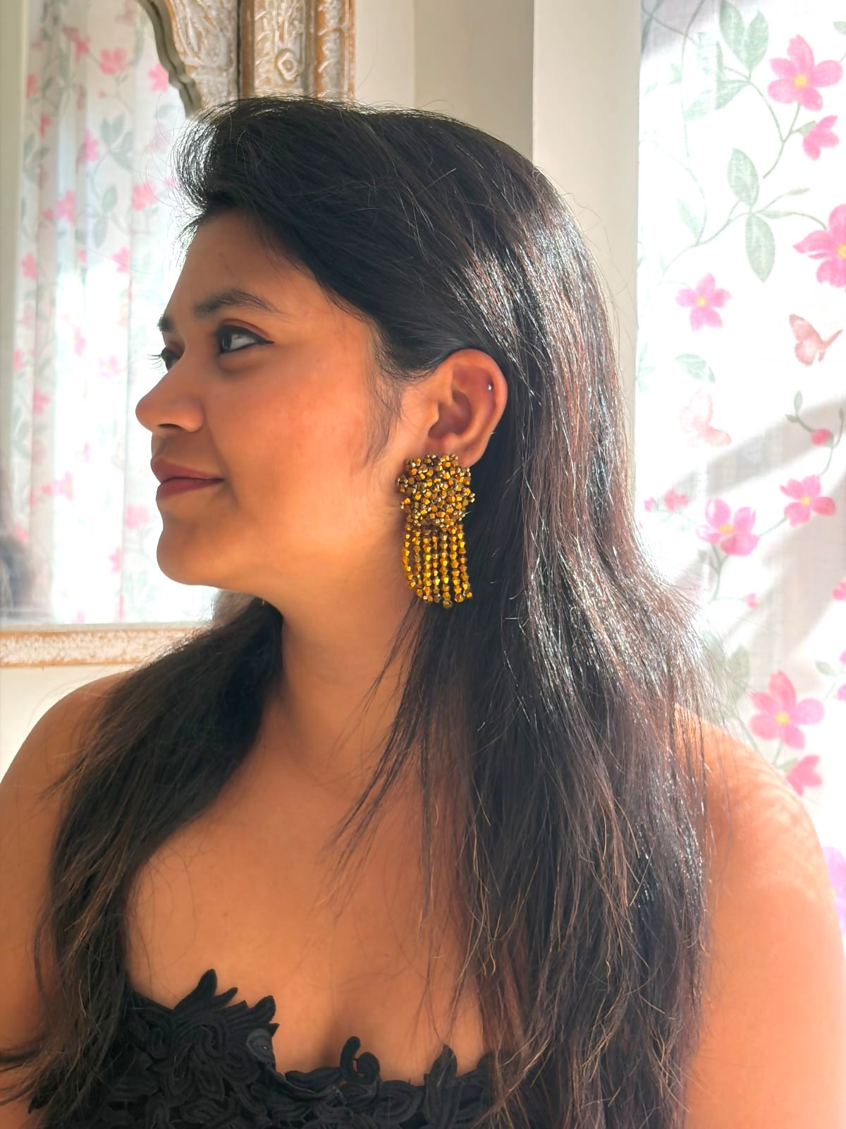 Inhanns Handmade Crystal Water Fall Earrings - Short - Golden - Distacart