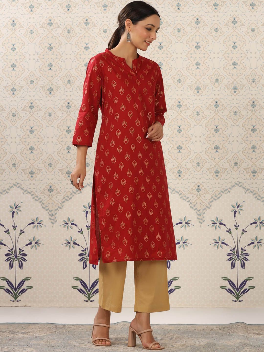 Ode by House of Pataudi Maroon & Beige Printed Pure Cotton Kurta With Palazzos - Distacart