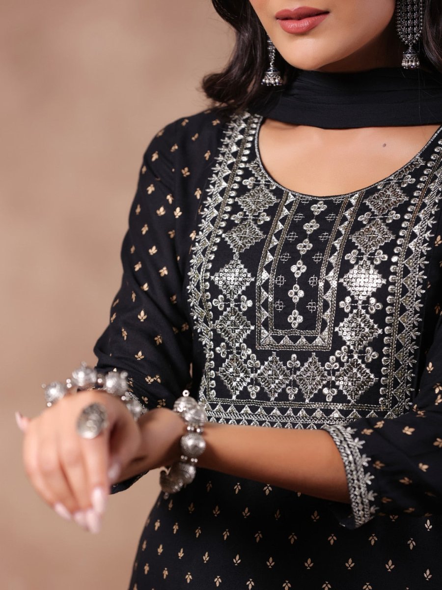 Anubhutee Ethnic Motifs Embroidered Regular Thread Work Kurta With Trousers & Dupatta - Distacart