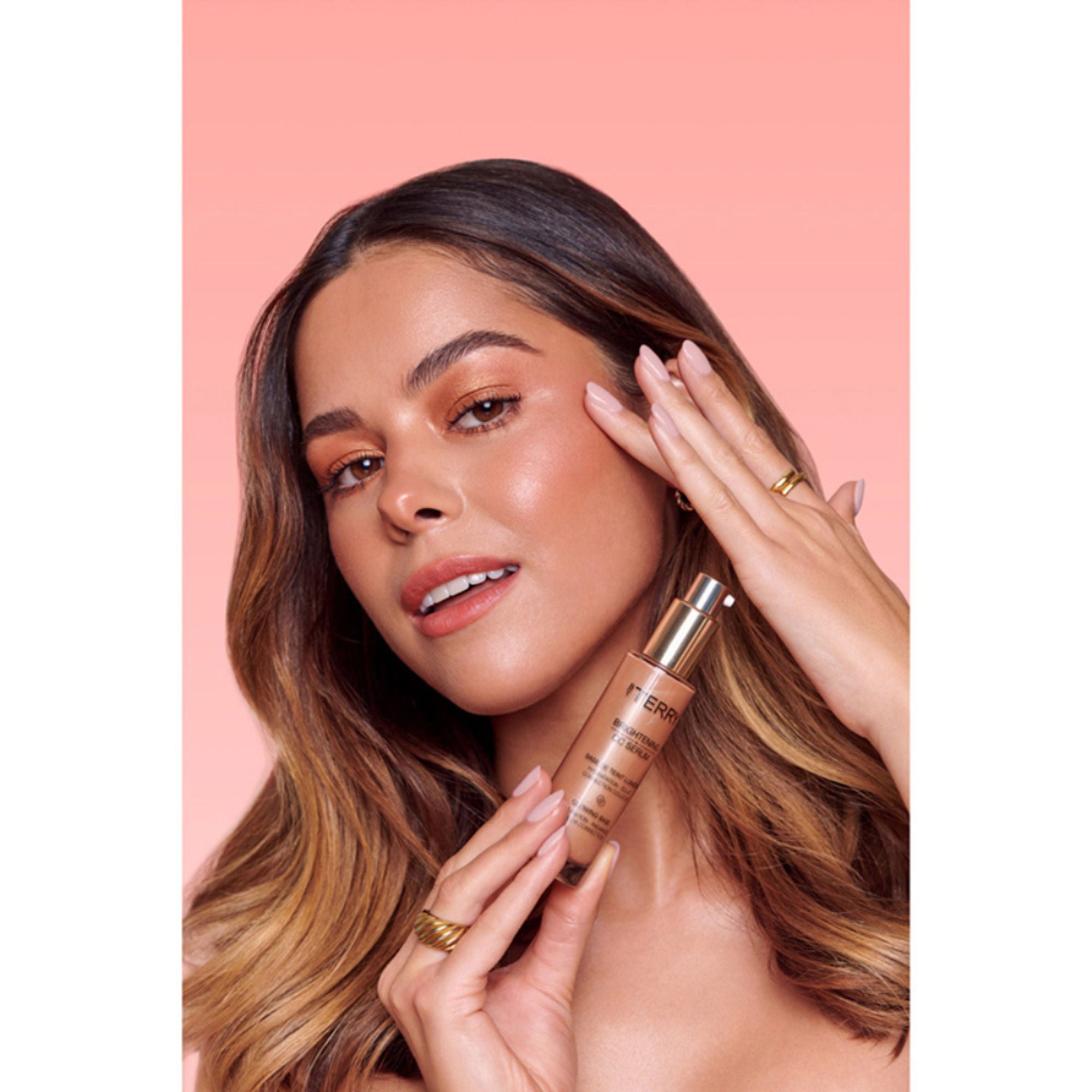 By Terry Brightening CC Serum - 2.25 Ivory Light - Distacart