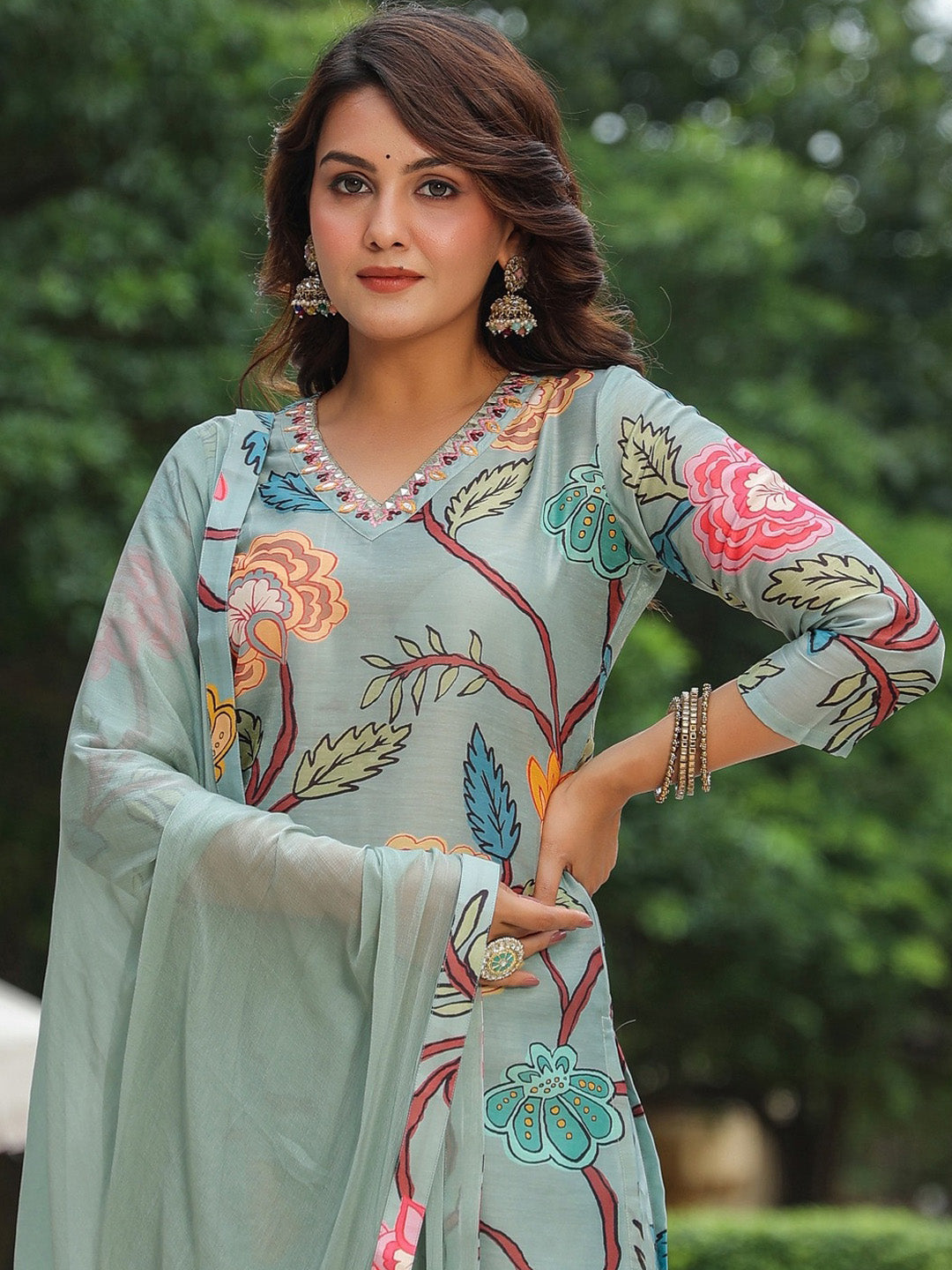Kalini Floral Printed V-Neck Straight Kurta & Trousers With Dupatta - Distacart