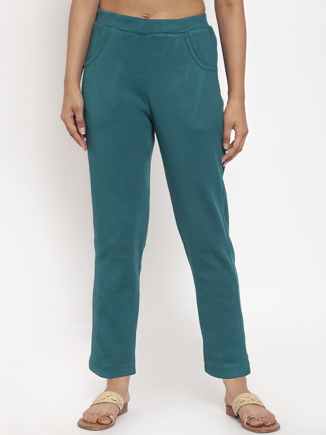 TAG 7 WOMEN WOOLEN KURTI PANT COMBO OF 2