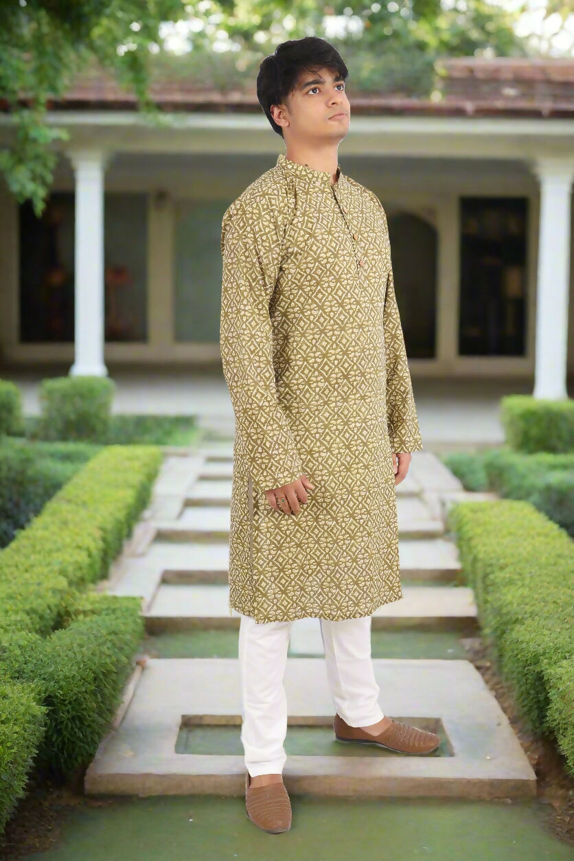 Souchii Men Pure Cotton Geometric Printed Straight Kurta - Dista