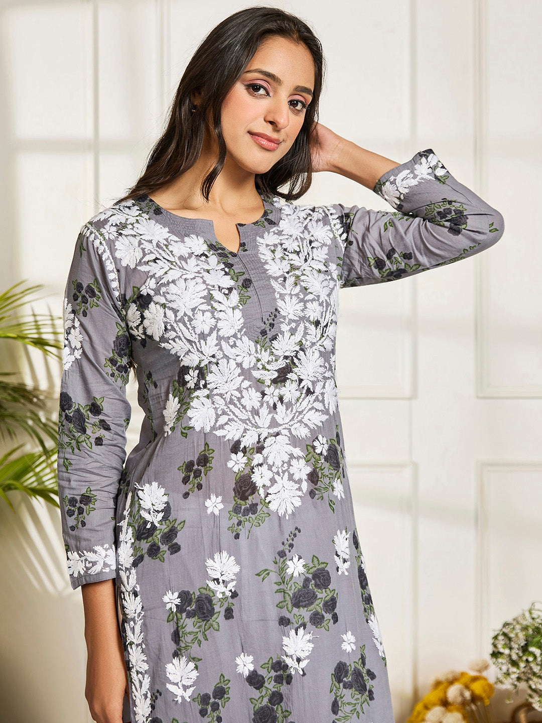 HOUSE OF KARI Floral Embroidered Chikankari Cotton Straight Kurta - Distacart