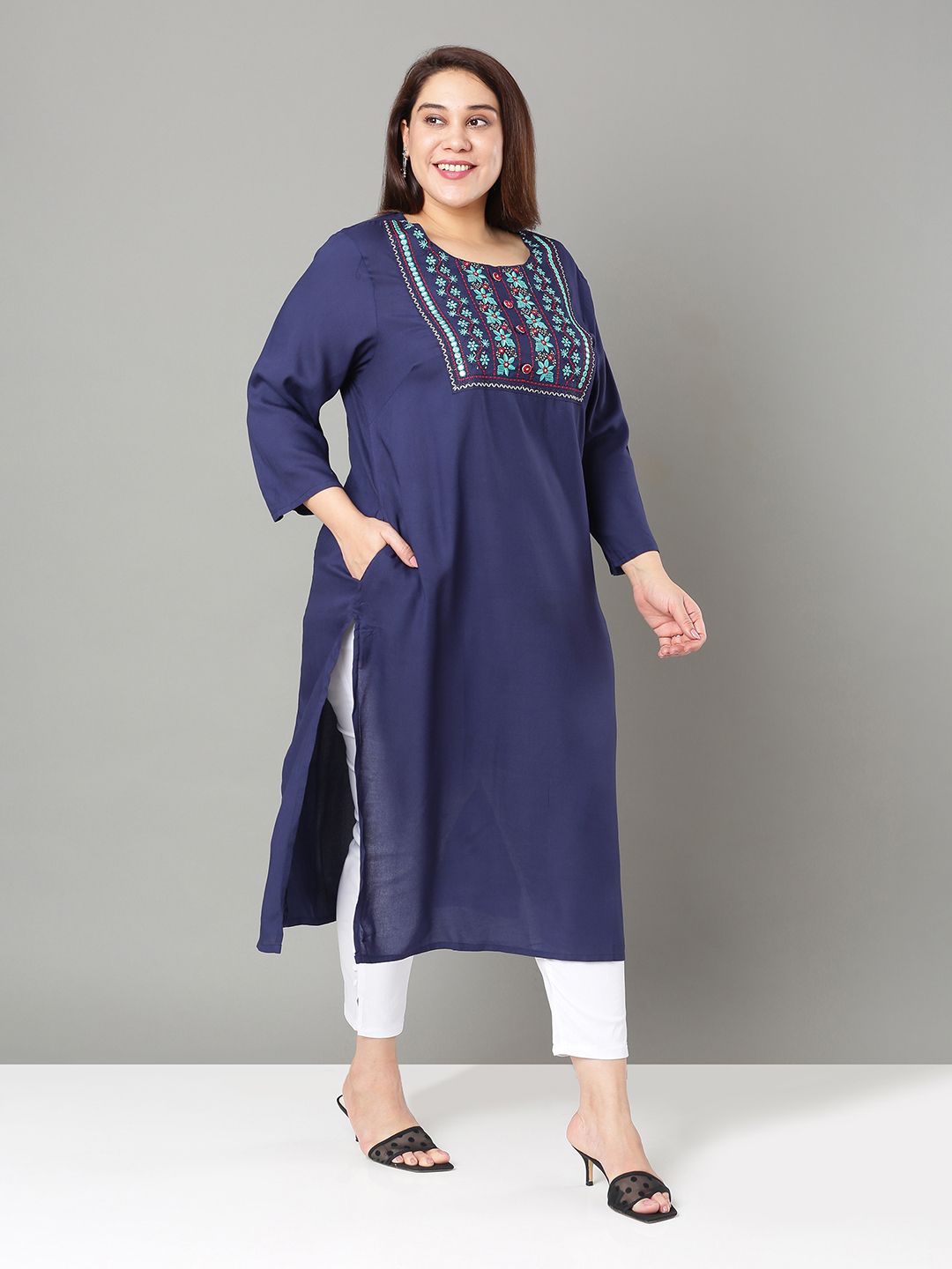 Sztori Plus Size Floral Yoke Design Thread Work Straight Kurta - Distacart
