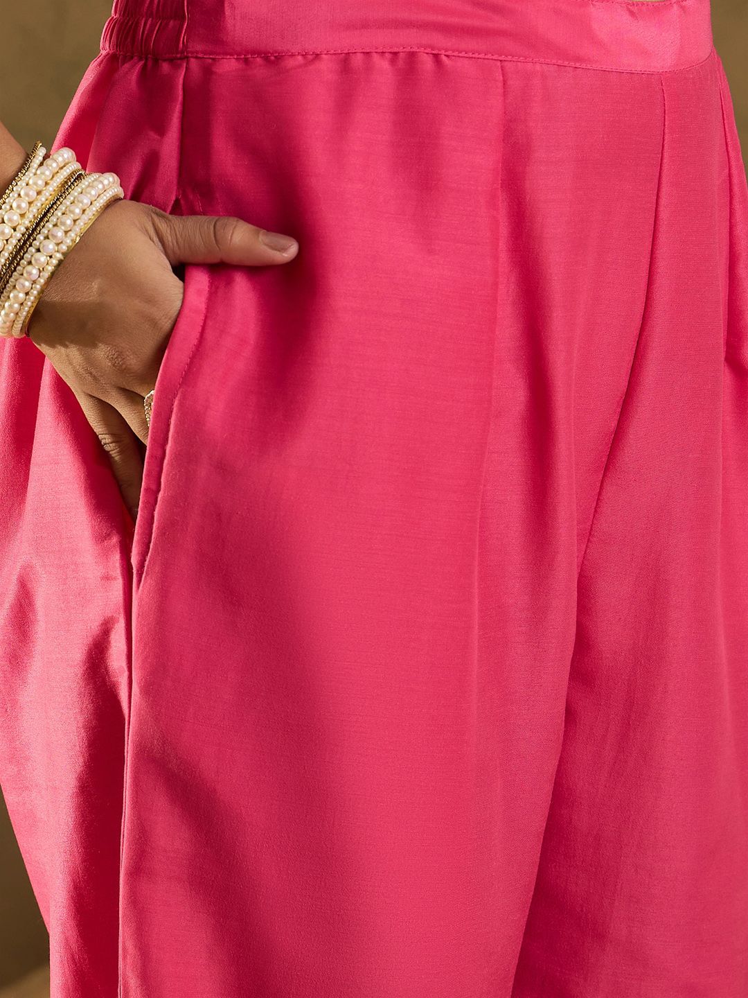 Indo Era Ethnic Motifs Embroidered Thread Work Kurta with Trousers & Dupatta