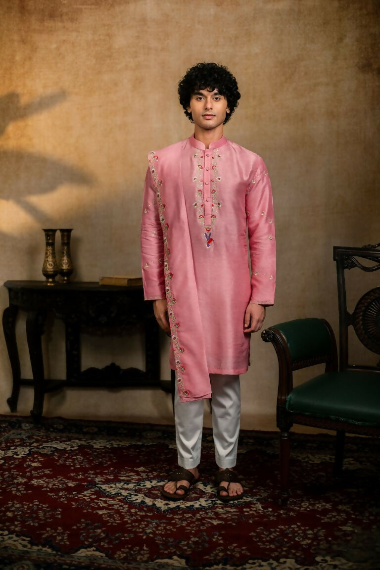 Falling Raw Silk Pink Gulab Pakshi Kurta Set By Hilo Design