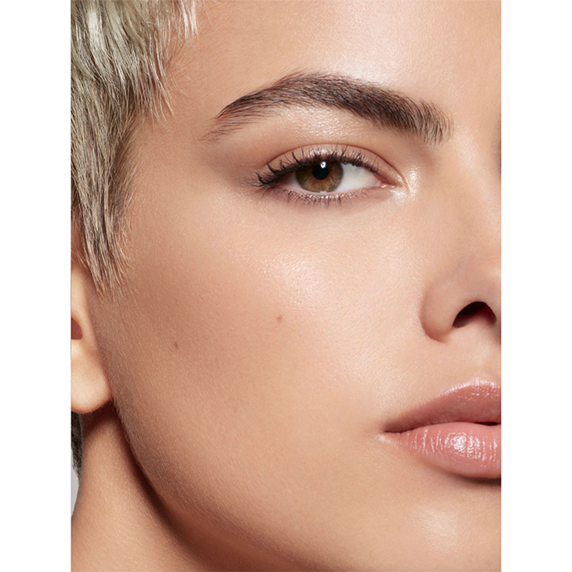 PAT McGRATH LABS Skin Fetish: Sublime Perfection Concealer - Light Medium 09 - Distacart
