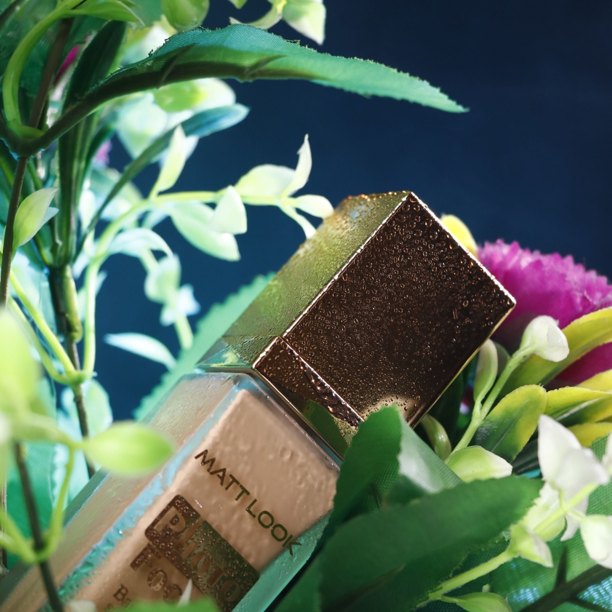 Matt Look Photo Focus Bare It All Skin Perfecting Foundation - Worthy Almond - Distacart