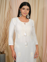 Thumbnail for Ode by House of Pataudi Floral Embroidered Tie-Up Neck Thread Work Straight Kurta - Distacart