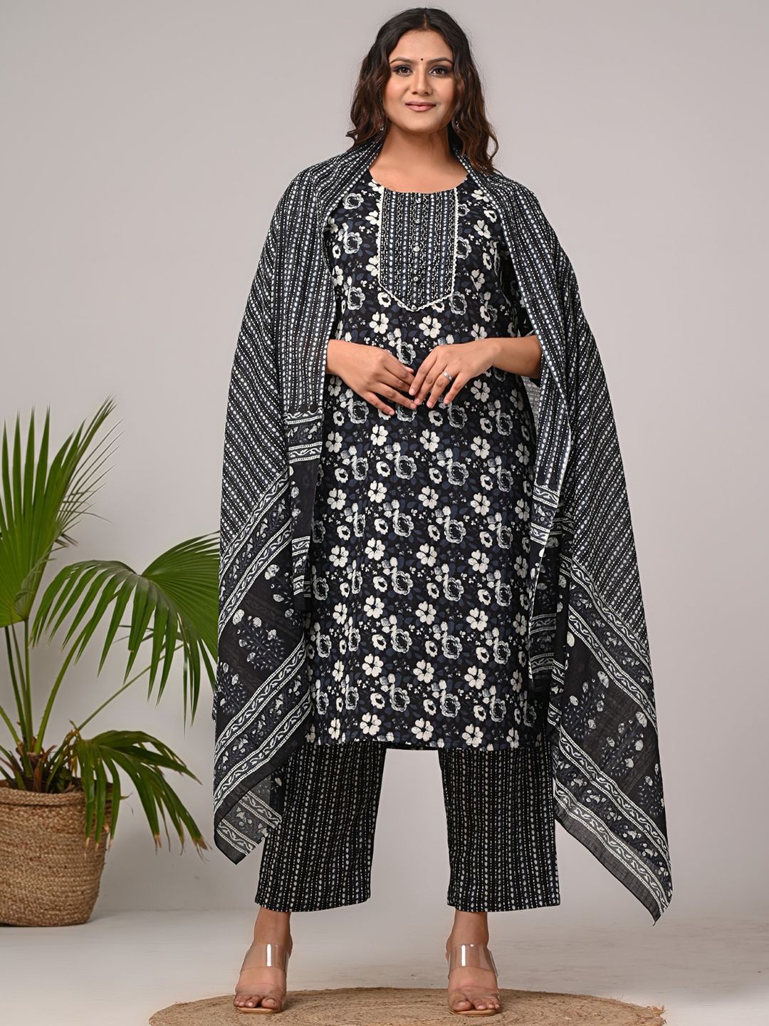 Swasti Plus Size Printed Sequinned Pure Cotton Straight Kurta With Trousers & Dupatta - Distacart