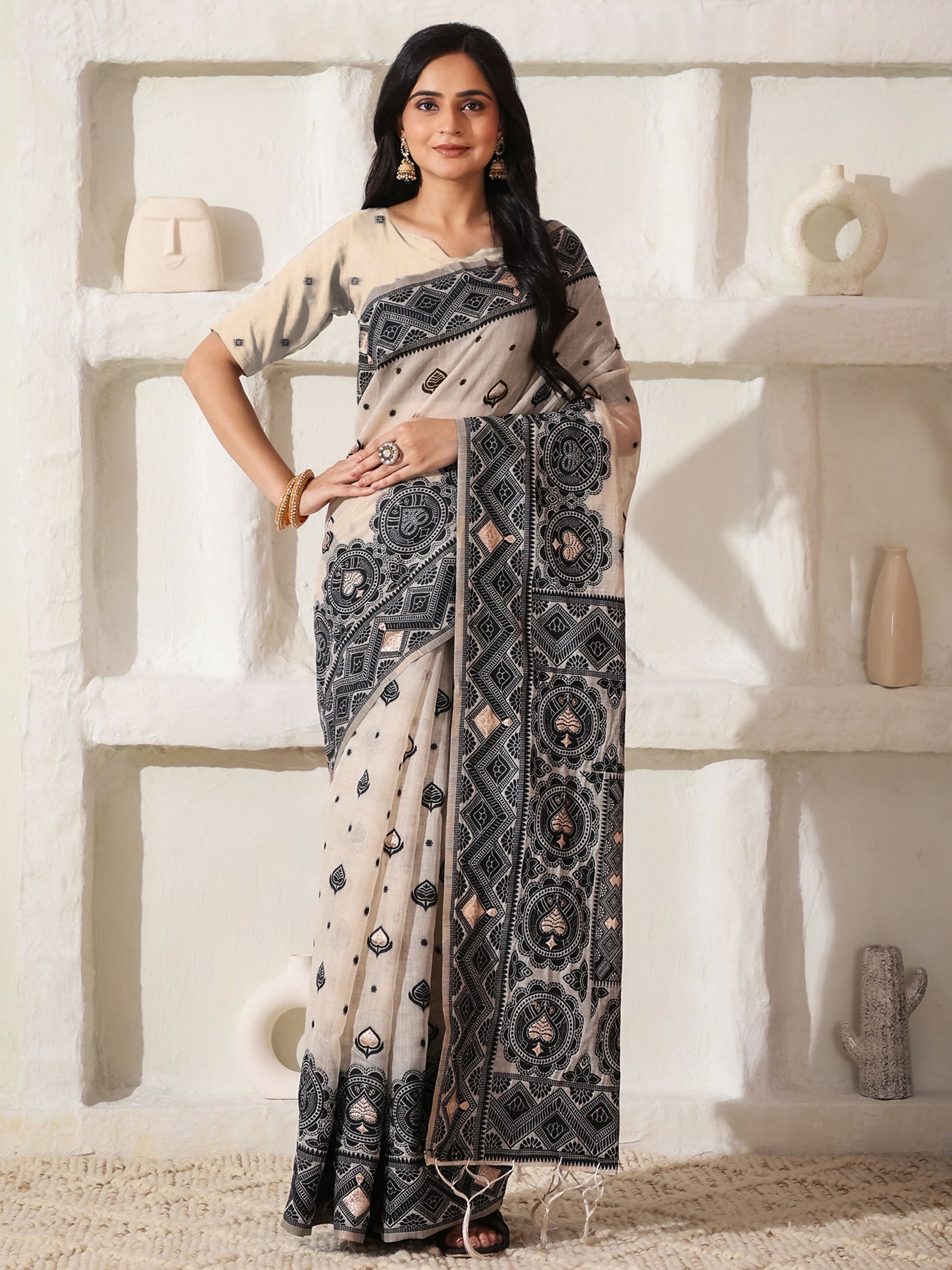 Astita Linen Cotton Black & Cream Saree