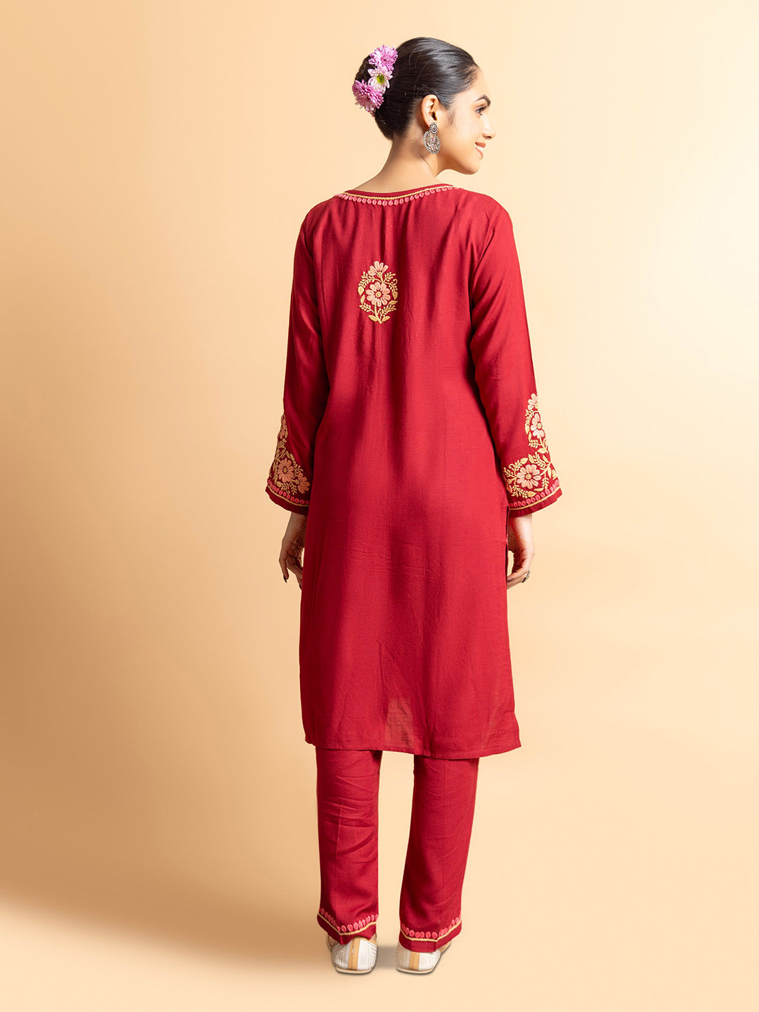HOUSE OF KARI Floral Embroidered Chikankari Kurta With Palazzos - Distacart