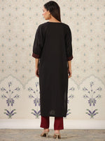Thumbnail for Ode by House of Pataudi V Neck Thread Work Kurta - Distacart