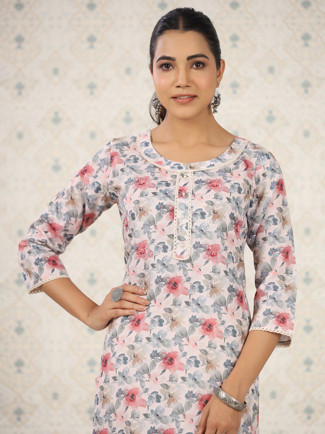 Ode by House of Pataudi Floral Printed Straight Kurta - Distacart