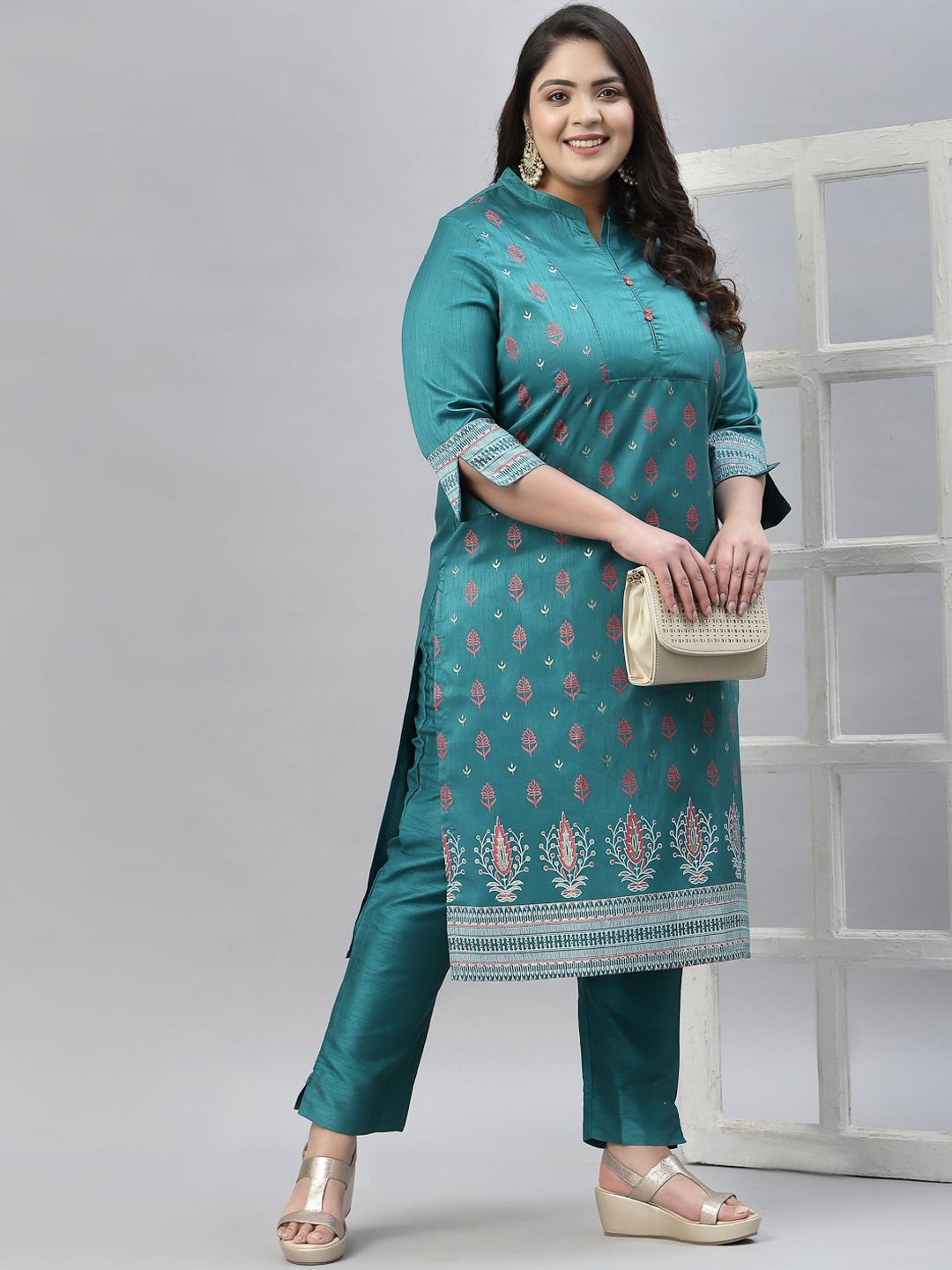 Sztori Plus Size Floral Foil Printed Mandarin Collar Straight Kurta with Trousers - Distacart