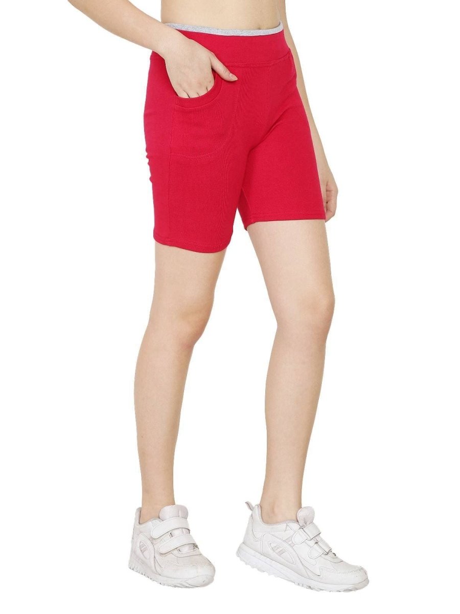 Asmaani Red Color Short Pant with Two Side Pockets