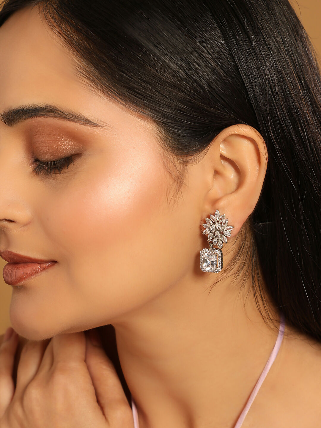 Nuyug Rhodium-Plated Rhinestone Studded Floral Minimal Cotemporary Studs