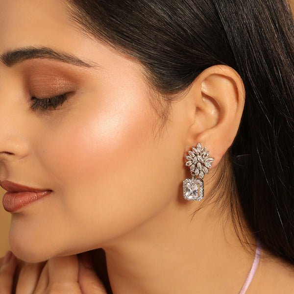 Nuyug Rhodium-Plated Rhinestone Studded Floral Minimal Cotemporary Studs