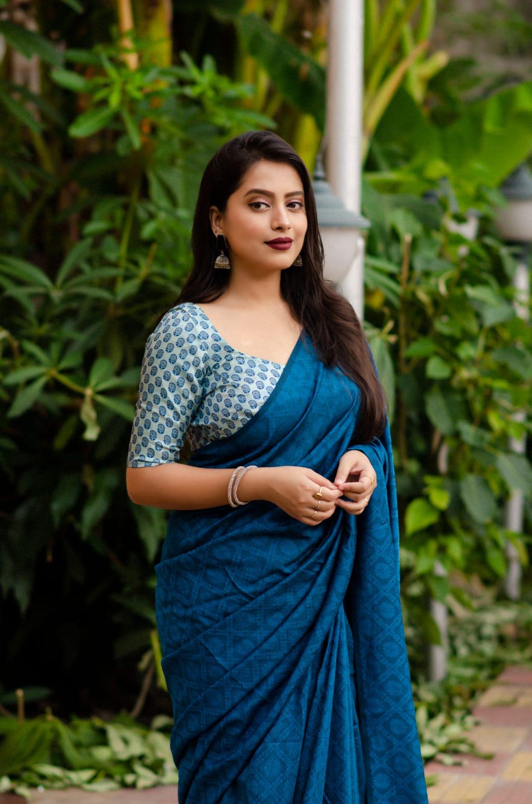 Blue Jute Silk Woven Design Saree with Unstitched Blouse - A2M - Distacart