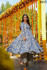 Thumbnail for Aayaa Designer Printed Full Flared Suit - Distacart