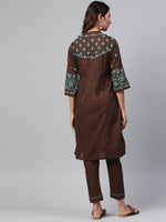 Thumbnail for ADA Women Brown & Green Chikankari Embroidered Handloom Kurta with Trousers - Distacart