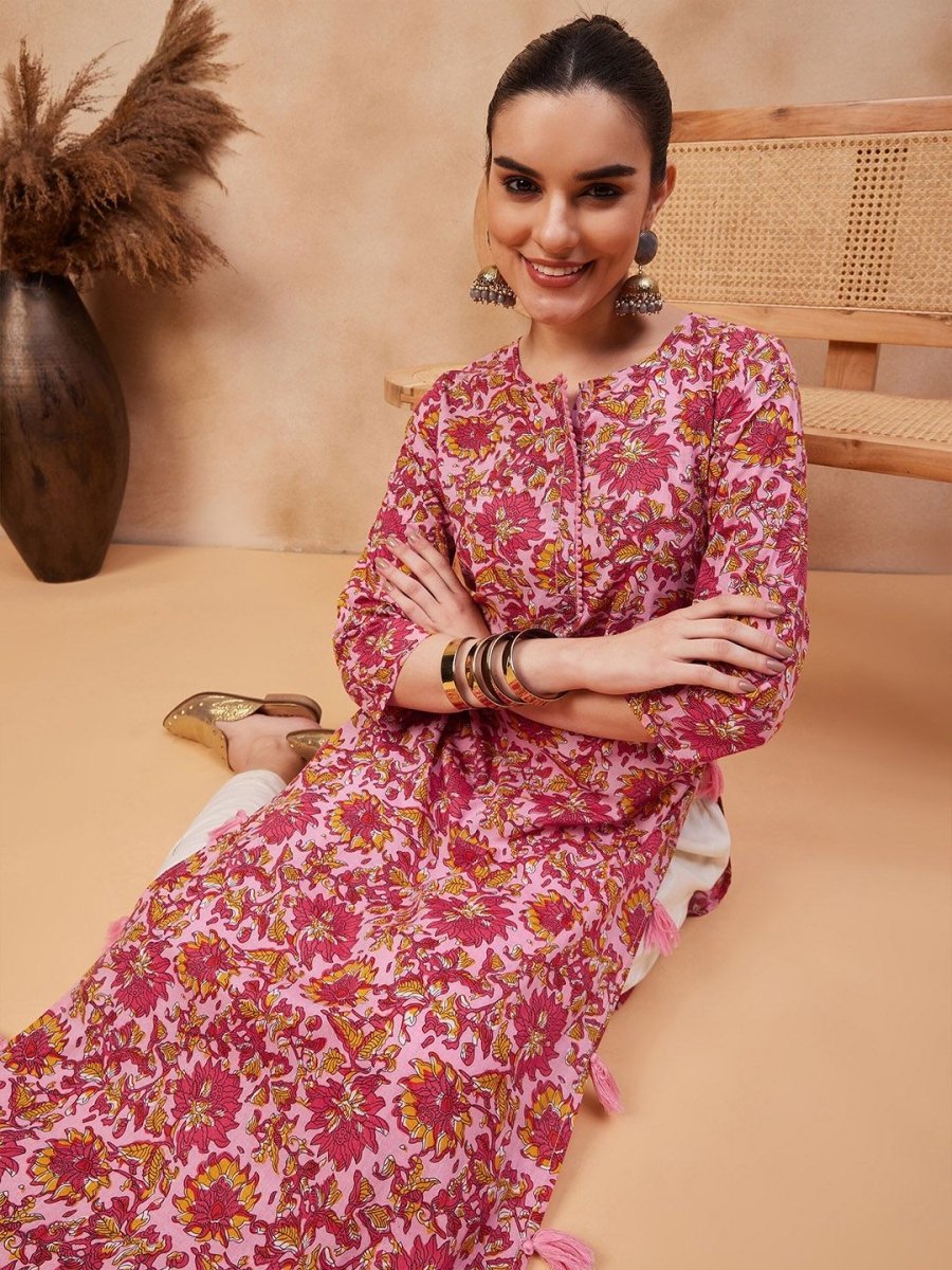 Anouk Floral Printed Round Neck Pure Cotton Straight Kurta