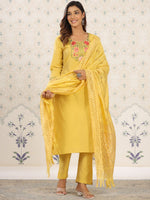 Thumbnail for Ode by House of Pataudi Embroidered Regular Thread Work Kurta With Trousers & Dupatta - Distacart