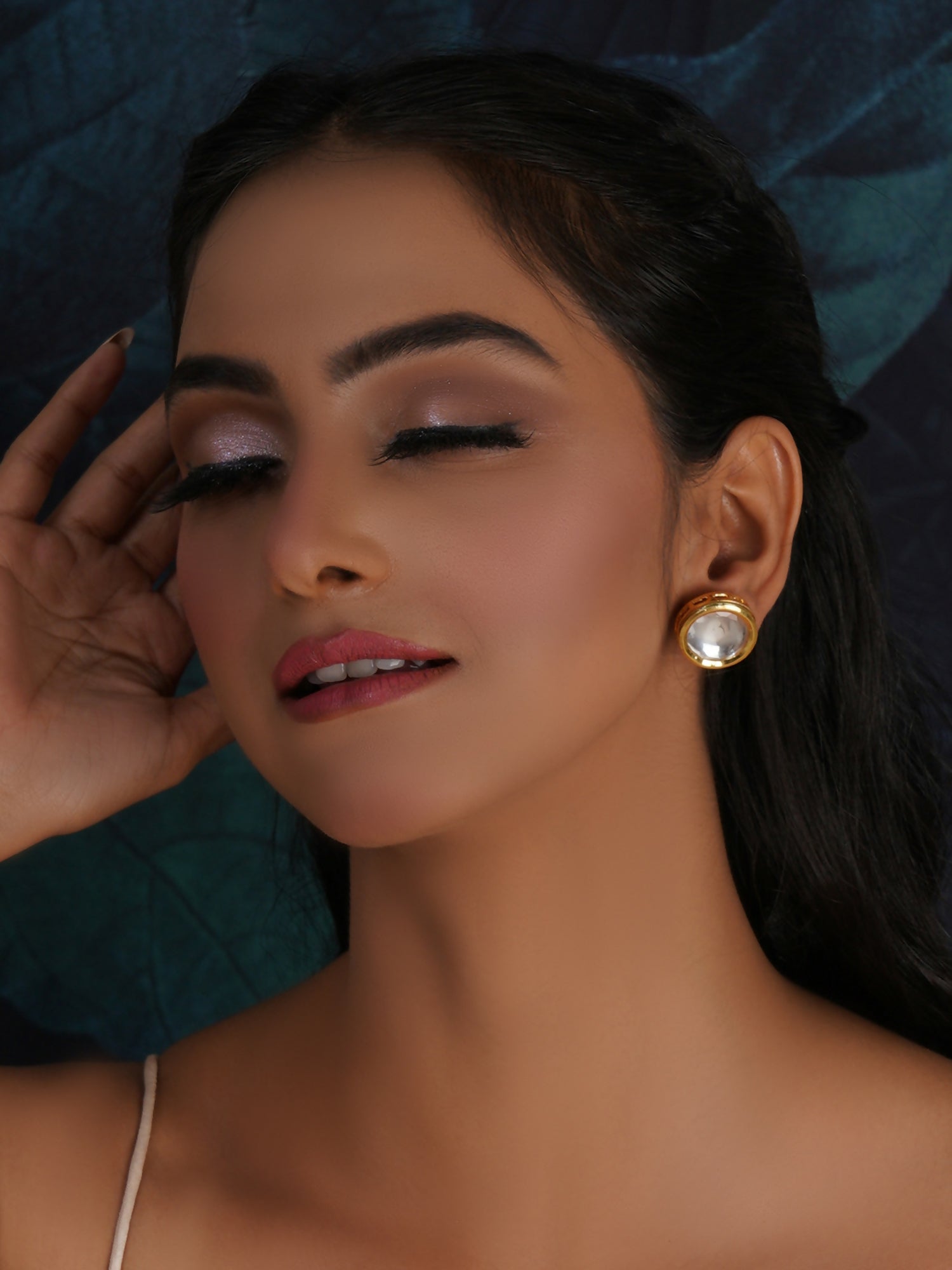 Kundan Studs (Gold) - Ruby Raang - Distacart