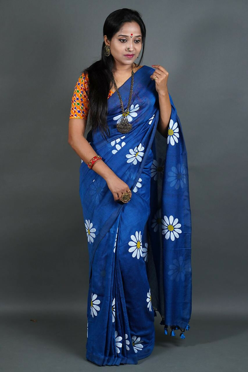 Exclusive Collection Blue Pure Cotton Saree With Sunflower Design