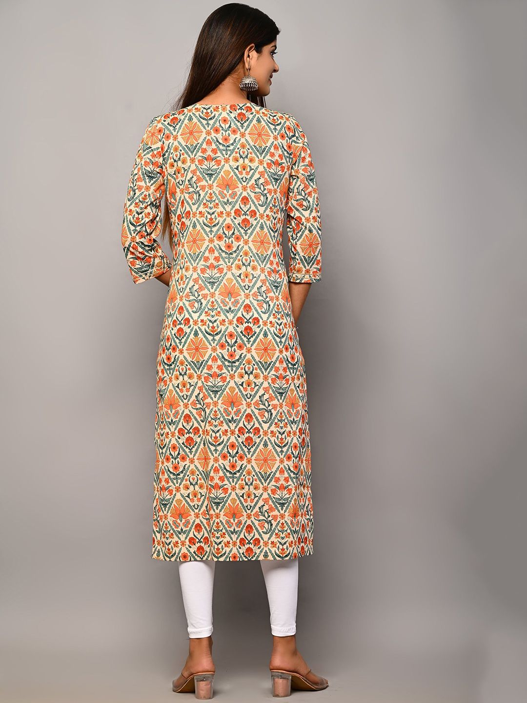 Swasti Women Beige Geometric Printed Floral Kurta - Distacart