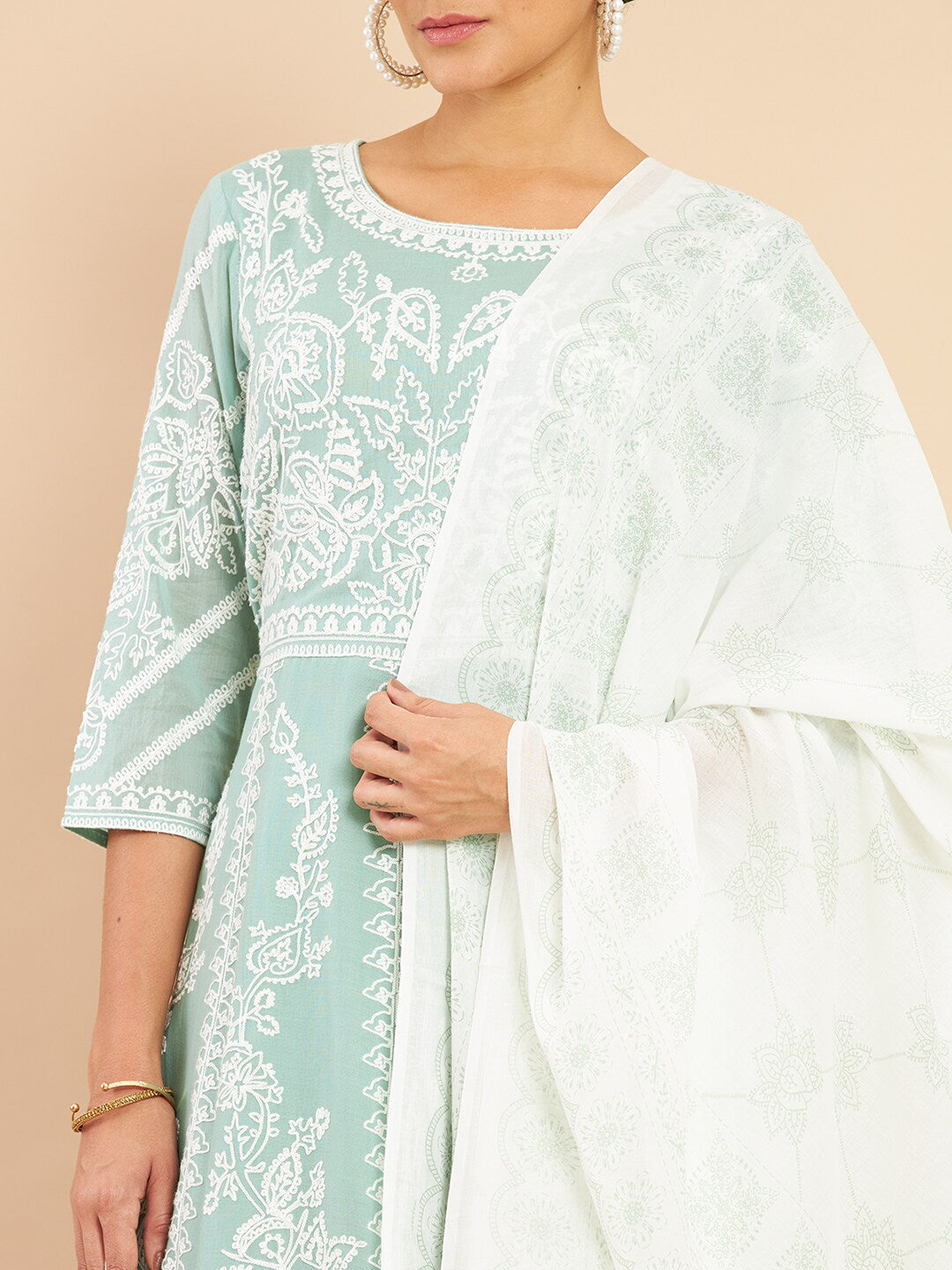 Soch Women Green Floral Embroidered Empire Thread Work Pure Cotton Kurta with Trousers & With Dupatta - Distacart