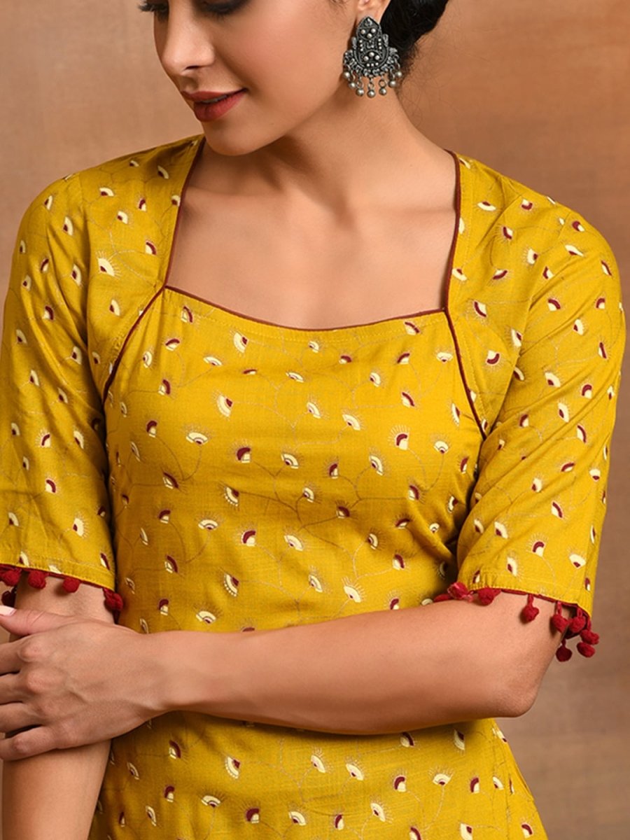 Aks Ethnic Motifs Printed Square Neck Kurta with Skirt - Distacart