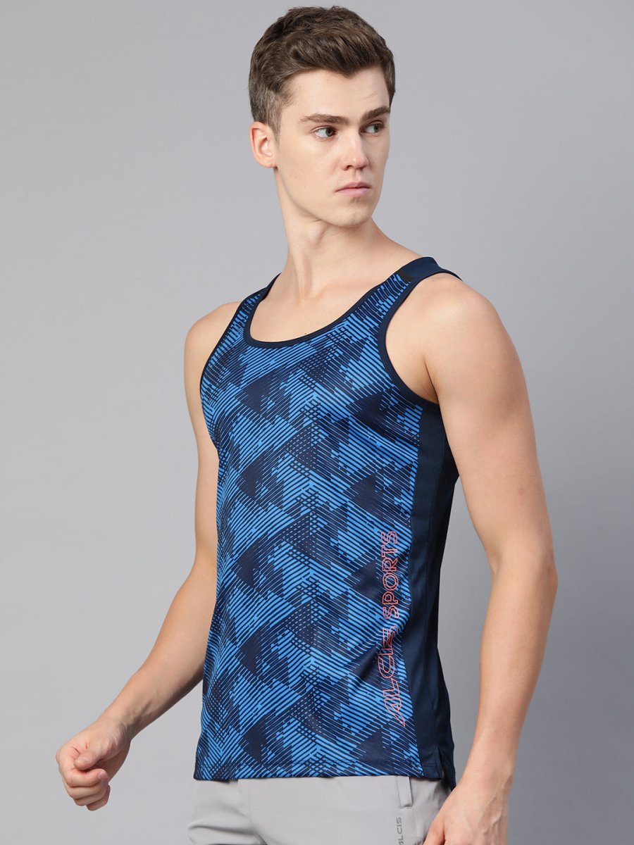 Alcis Men Printed Dry Tech Slim Fit T-shirt - Distacart