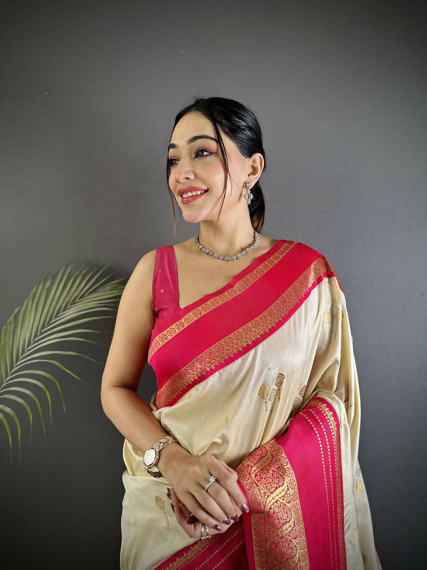 Joban Fashion Cream Banarasi Soft Silk Woven Saree