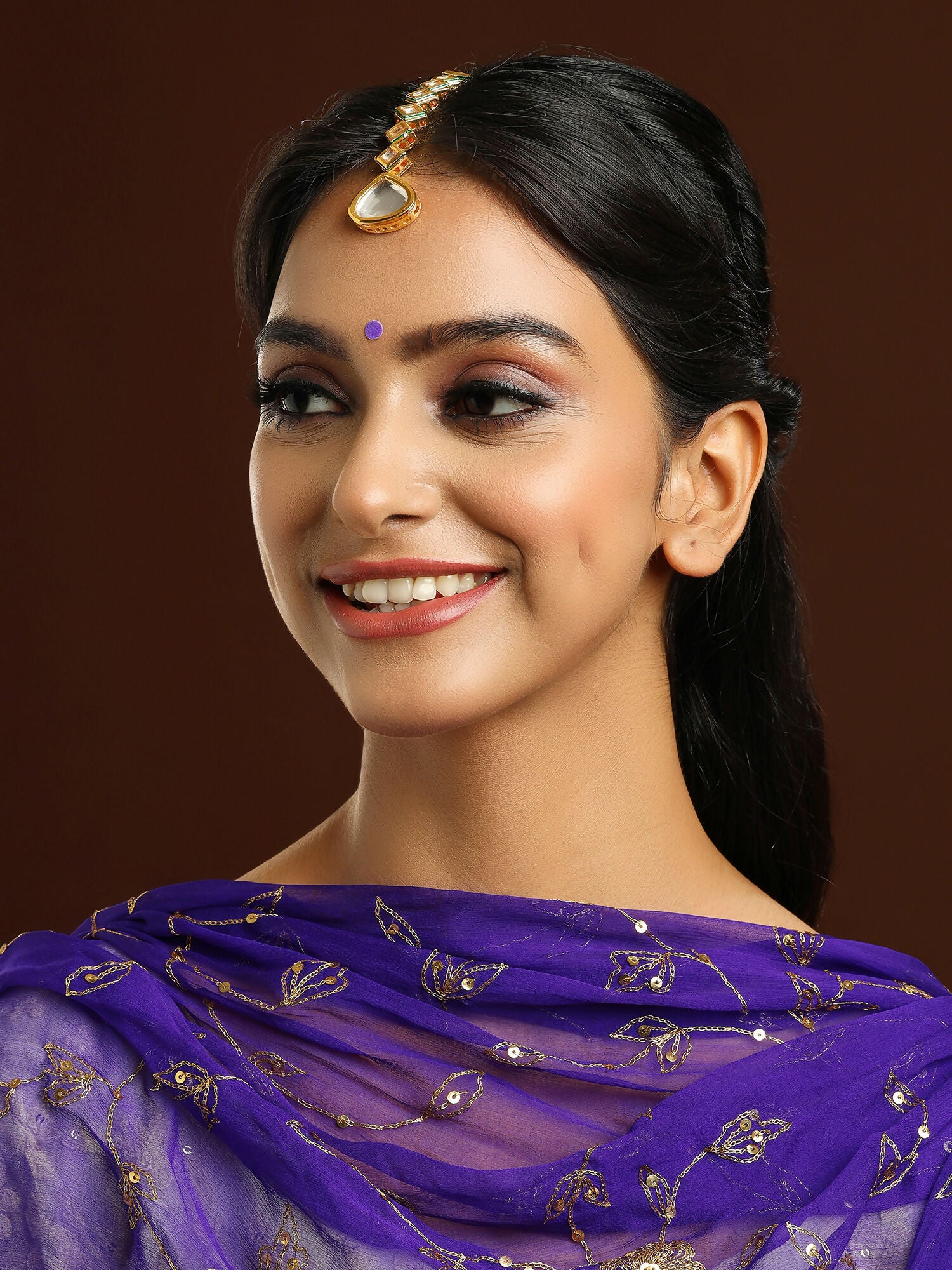 Ruby Raang Gold Heavy Kundan Maang Tikka