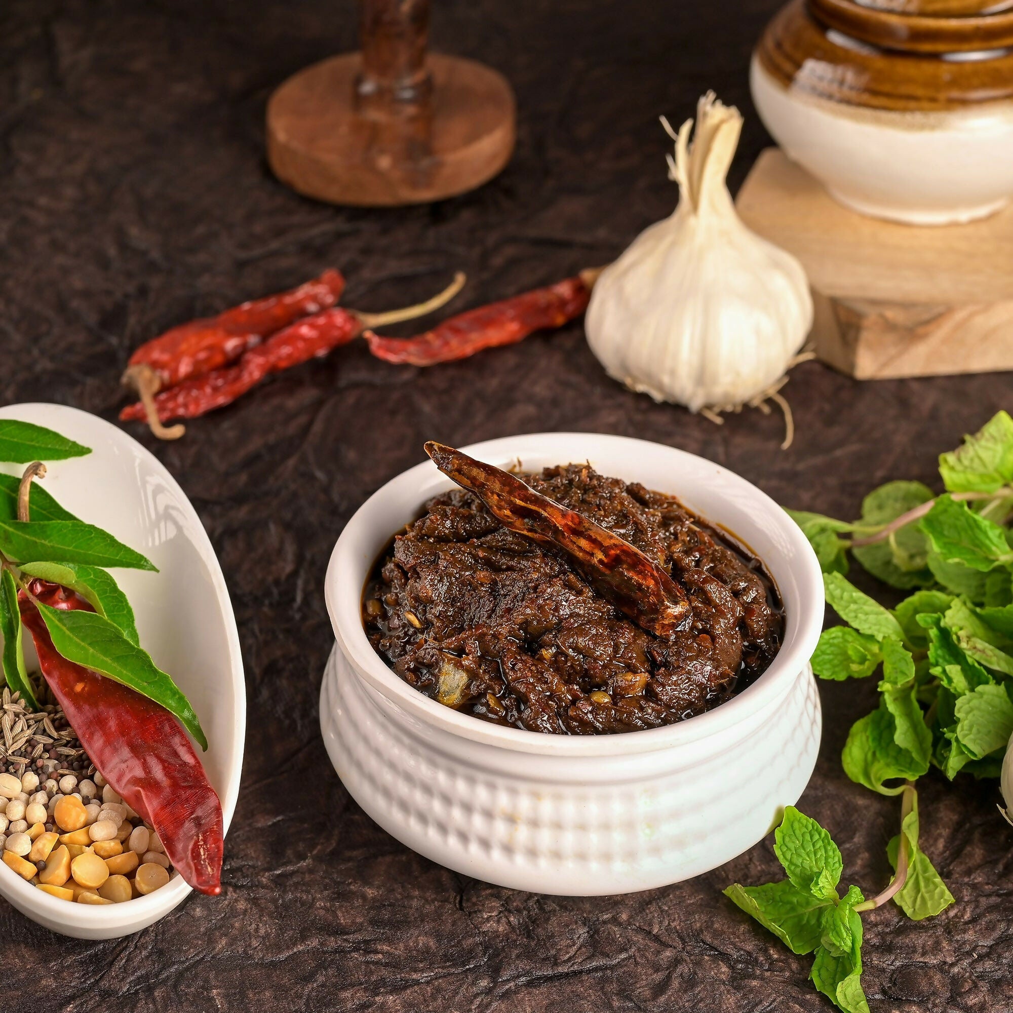 Vellanki Foods Pudina Pickle (Mint Leaves) - Distacart