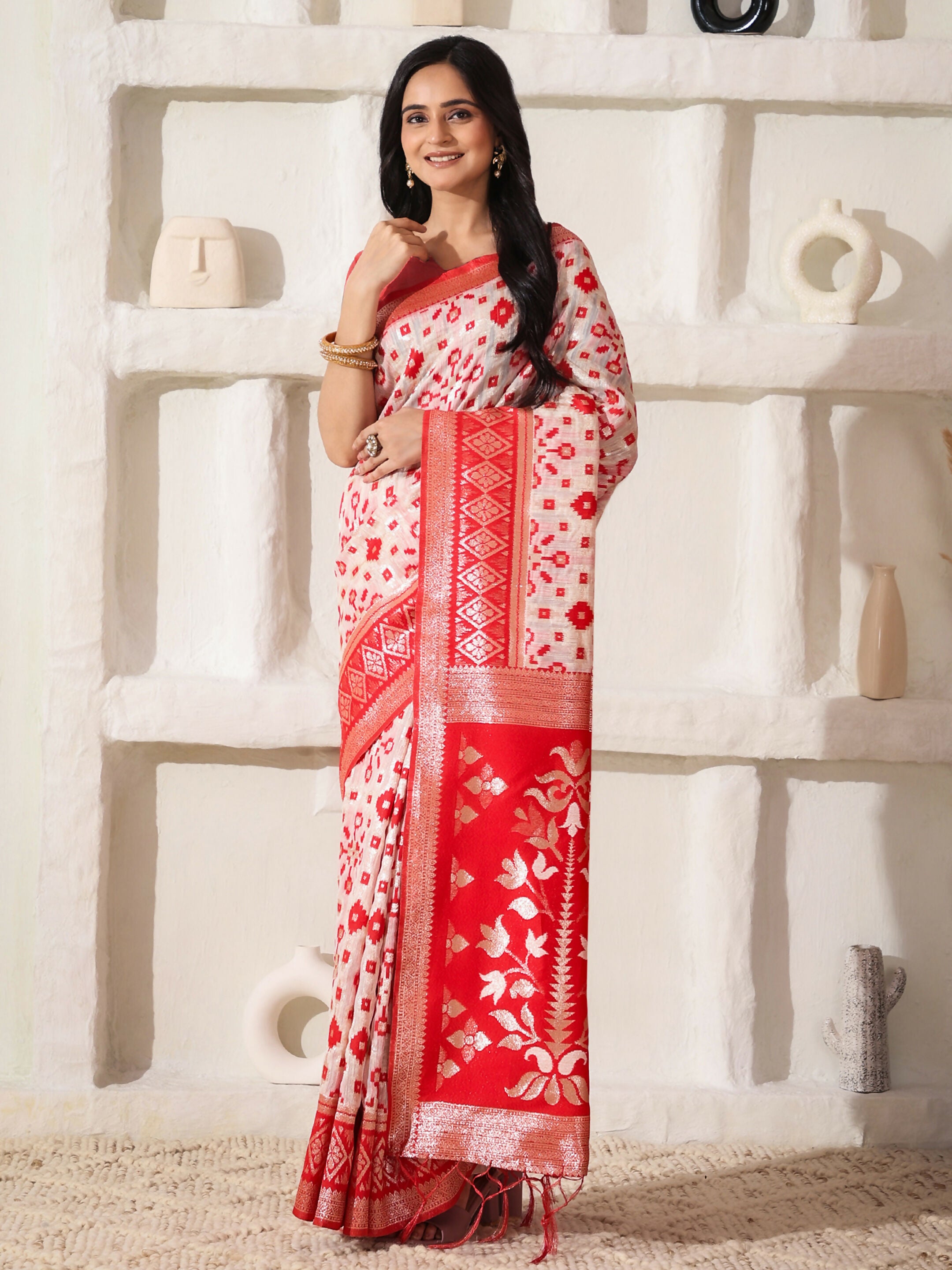 Astita Linen Cotton Red & White Saree