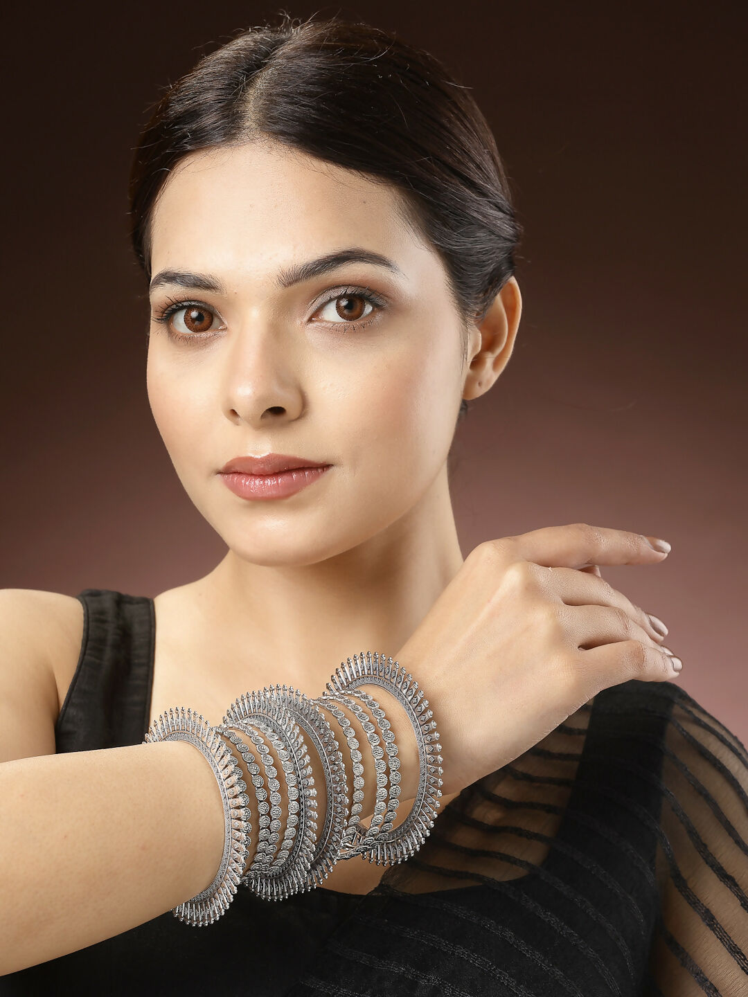 NVR Women's Set of 6 Silver-Toned German Silver Oxidised Bangles - Distacart