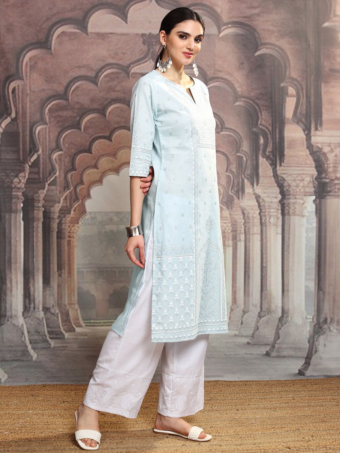 Vishudh Blue Ethnic Motifs Printed Notch Neck Straight Kurta
