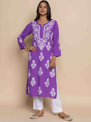 HOUSE OF KARI Floral Chikankari Embroidered Notched Round Neck Straight Kurta - Distacart