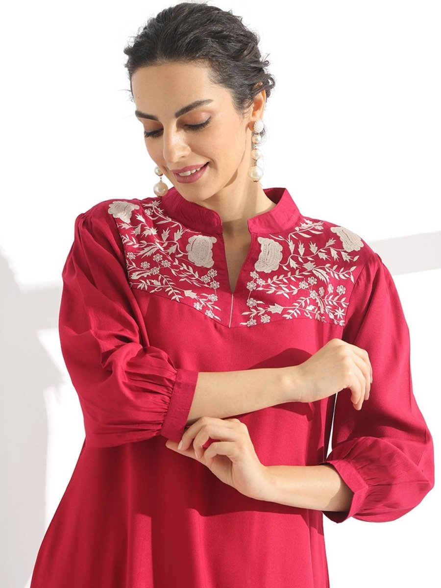 Anouk Fuchsia Floral Yoke Design Thread Work Detailed Straight Kurta With Trouser - Distacart