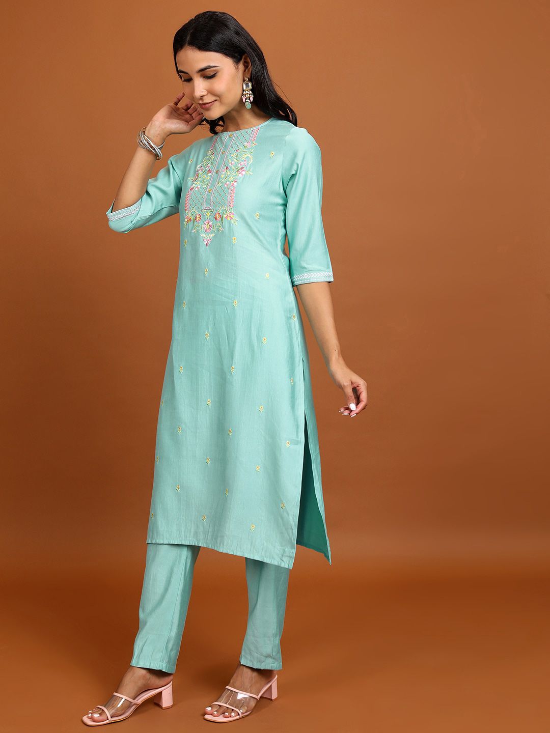 Vishudh Floral Embroidered Thread Work Kurta With Trousers & Dupatta