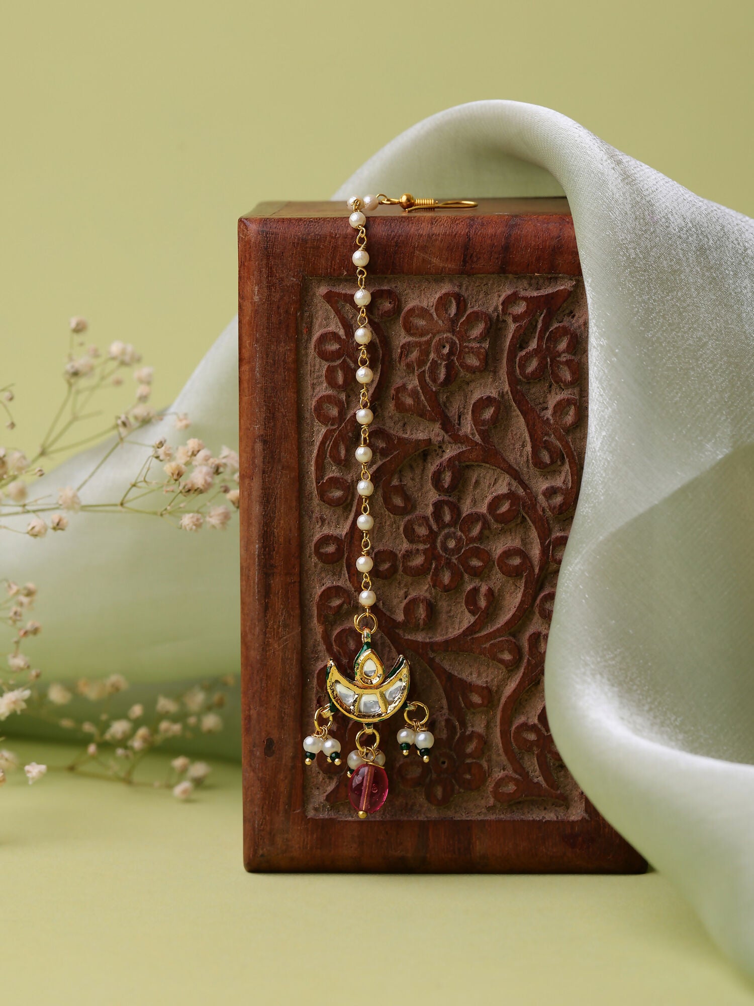 Ruby Raang Gold Polished Maroon Kundan Maang Tikka