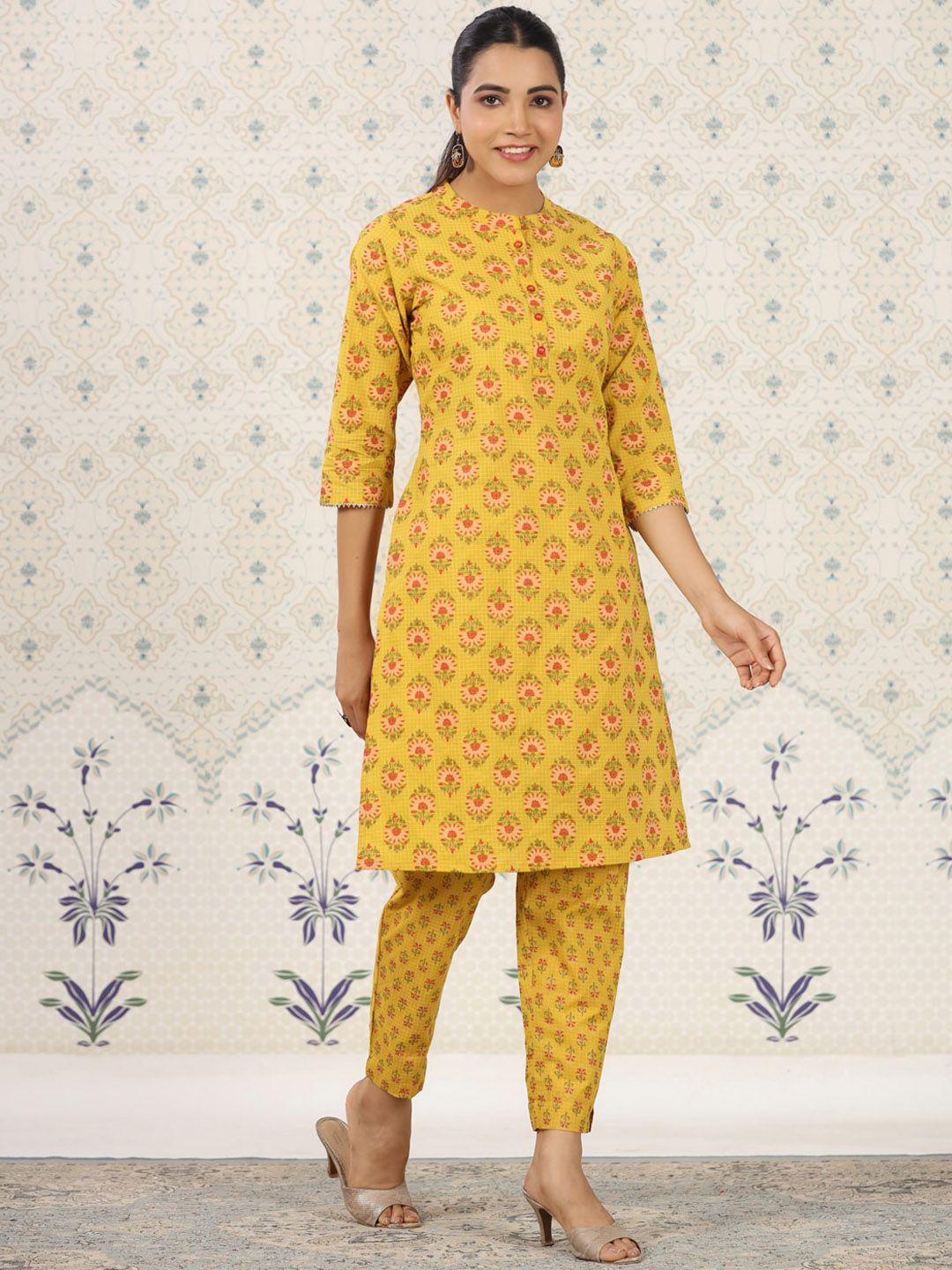 Ode by House of Pataudi Ethnic Motifs Printed Band Collar Pure Cotton Kurta with Trousers - Distacart