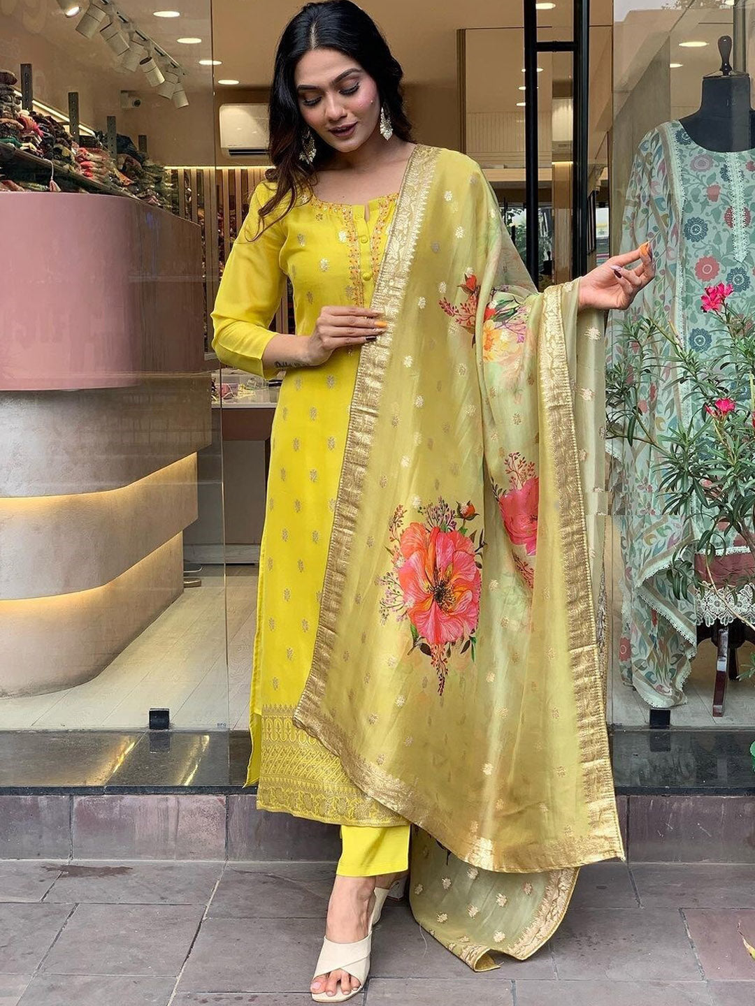 Kalini Floral Woven Design Straight Kurta & Trousers With Dupatta - Distacart