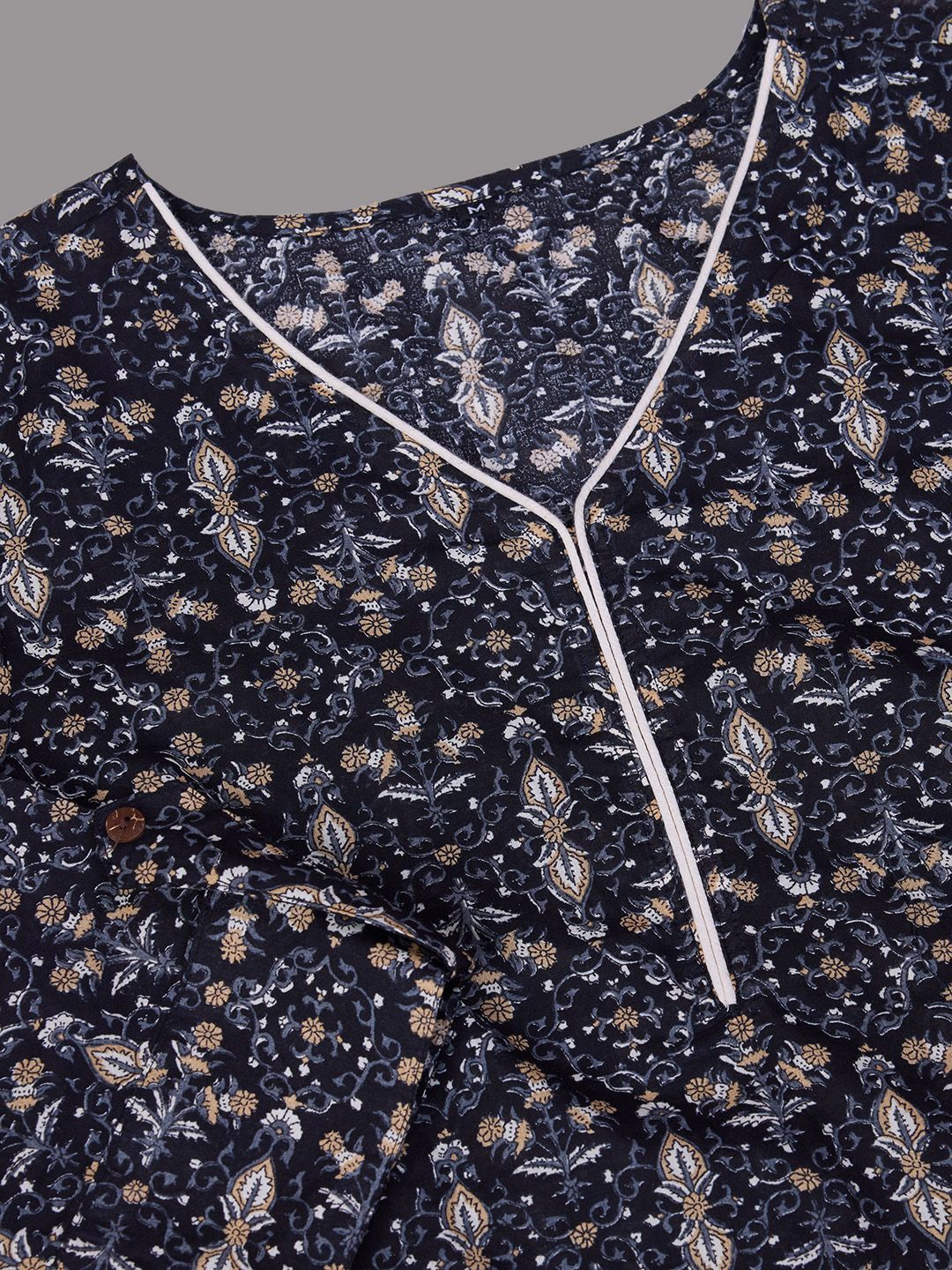 Ode by House of Pataudi Floral Printed Regular Pure Cotton A-Line Kurta With Trousers - Distacart